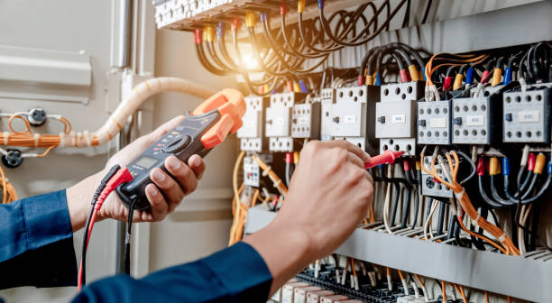 Best Affordable Emergency Electrician  in The Hills, TX